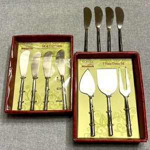 Towel Living 3 piece cheese set and 8 spreaders